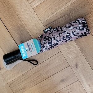 TOTES Compact Umbrella, Auto-Open/Close